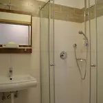 Real Apartment *